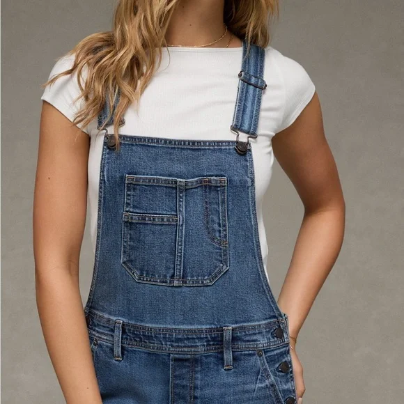 American Eagle Stovepipe Women's Denim Overalls NEW! - Picture 3 of 8